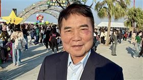 鍾東錦宣布，「來到苗栗旅行的朋友，終身全面免簽」。（圖／翻攝自鍾東錦臉書）