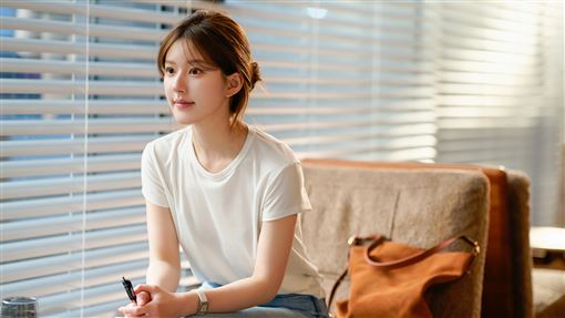 陳偉霆不忍了　開撕趙露思偽名媛真面目