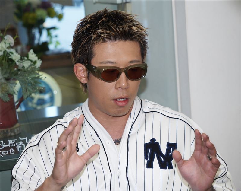 健志分享滑雪驚喜經歷，自爆險些被凍死。（圖／記者趙于瑩攝影）