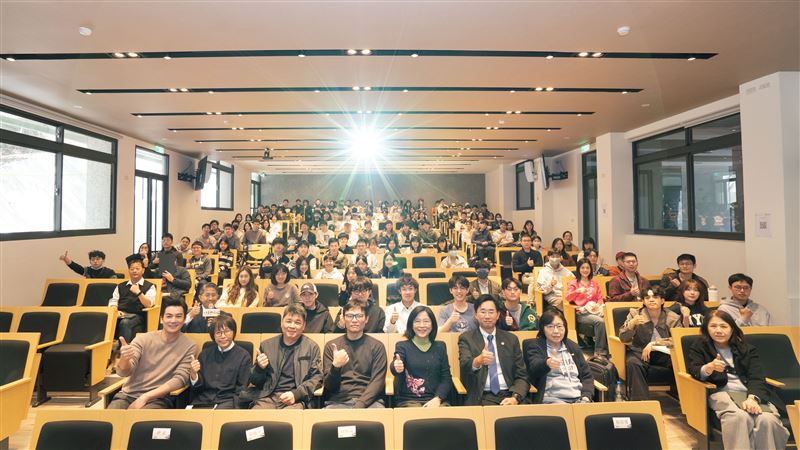 大愛劇《以身相許》陽明交大特映會。（圖／大愛提供）