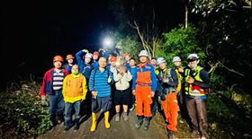 苑裡,香茅古道,健行,墜坡,苗栗,山難,搜救（圖／翻攝畫面）