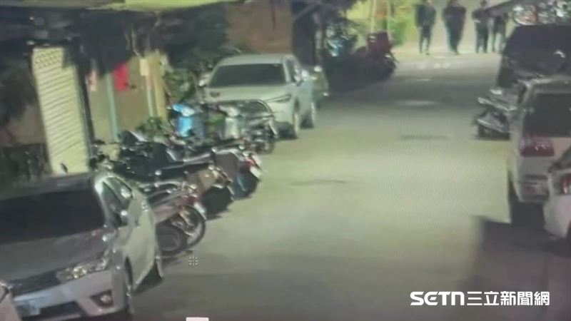 懷疑女友偷吃　他撂6友圍毆小王反被砍傷