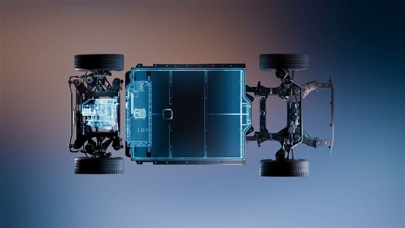 傳統電池的充電效率是電動車發展的最大挑戰。（圖／翻攝Renault網站）