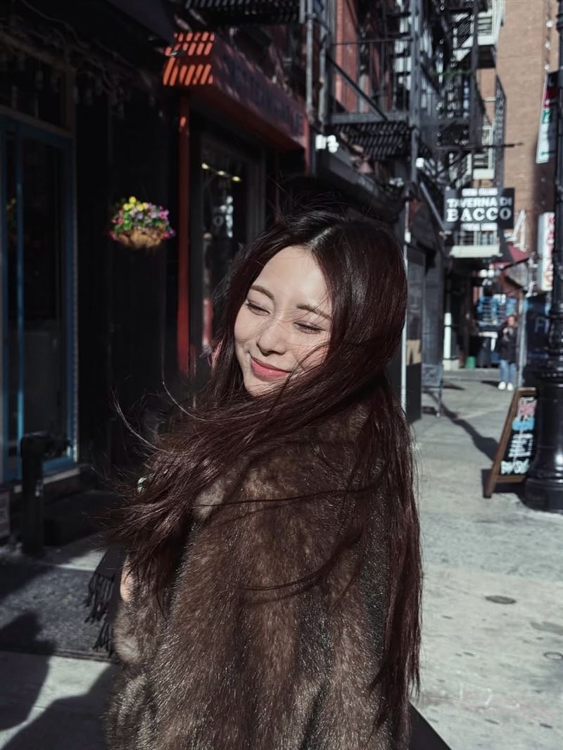 子瑜回到台灣舉辦演唱會，讓很多台灣粉絲既期待又興奮。（圖／翻攝自IG @thinkaboutzu）