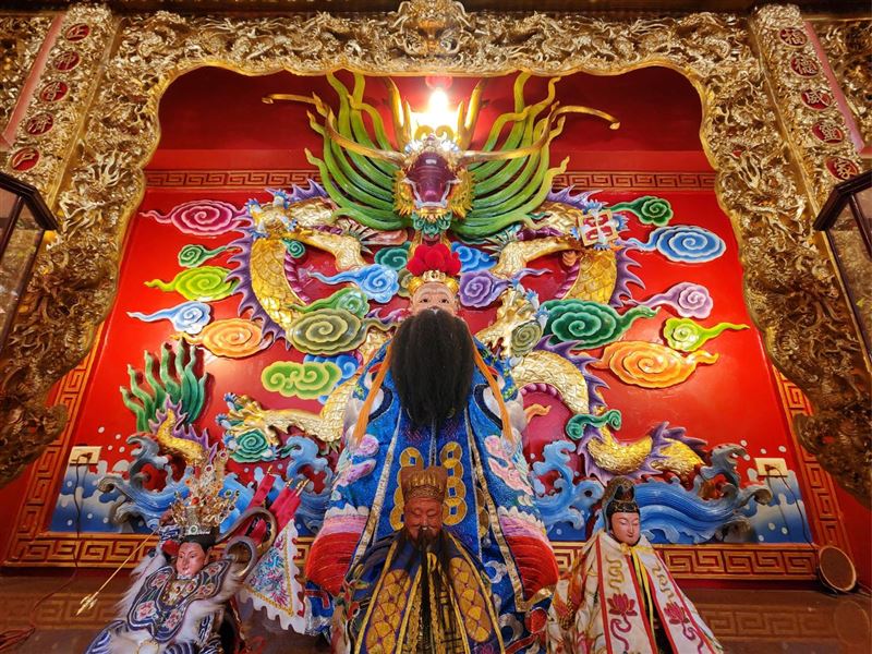 頭牙來了！農曆２月初２土地公生日，雨揚老師曝光「猴、豬、虎」3生肖運勢前三名。喊快做這３件事財運翻倍，錯過等一年。圖為輝達台北總部北士科福裕宮土地公。（圖／記者鍾志鵬攝影）