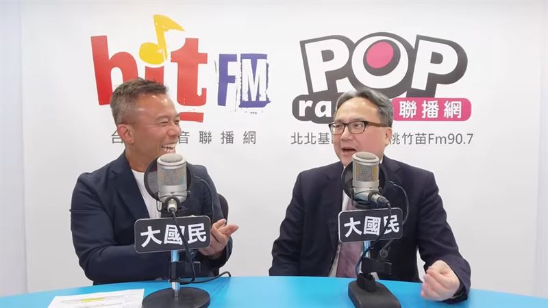 川習會確定延後，政大外交系教授連弘宜在接受POP RADIO《POP大國民》節目主持人彭光偉訪問時就提到，這場會面本就充滿政治角力，而且「相見不如不見」，對習近平或許鬆了口氣。（圖／POP RADIO提供）