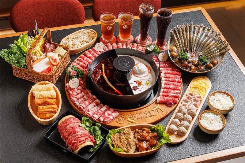 即日起至4/6四人豪華套餐祭出72折優惠，現省1500元，到店用餐還有機會抽中888元現金折價券。（圖／品牌業者提供）