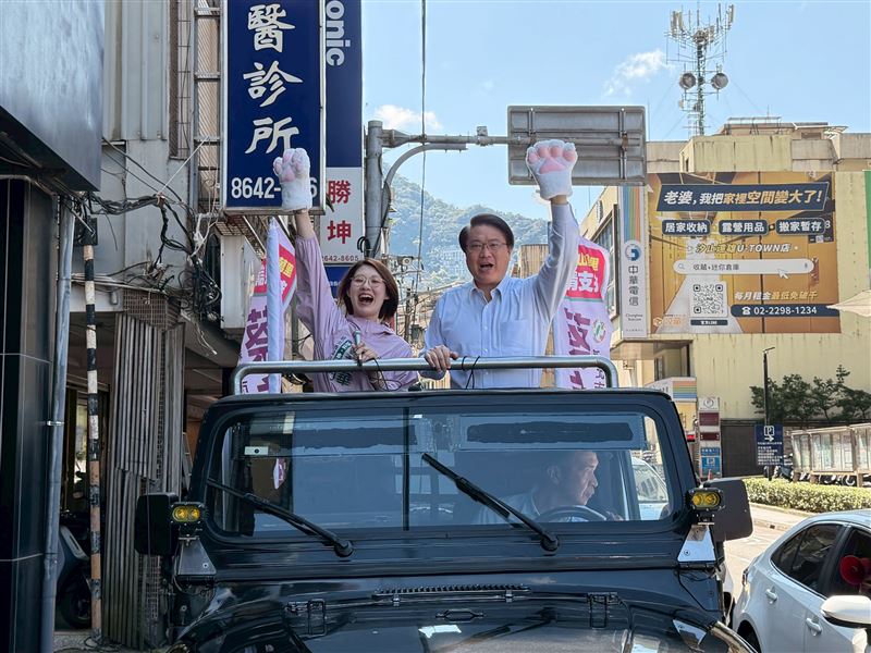 蔡美華衝刺初選啟動車掃，重量級嘉賓陪同，林右昌化身戰貓力挺
