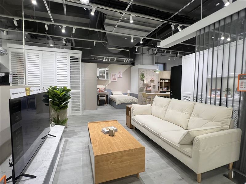 特力屋新竹林森店中居家裝修中心精心規劃系統家具、衛浴、廚具及客臥。（圖／品牌業者提供）