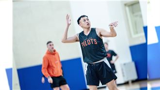 生涯首嚐東超季後賽　陳將双感謝隊友給力