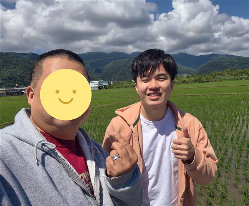 林昀儒與癌友粉絲合影。（圖／讀者提供）