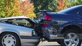 中國發生一起行車糾紛，但雙方駕駛人使出的武器竟是「口水」（示意圖／PIXABAY）