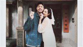 劉樸與陳大天（左）在交往6年後登記結婚。（圖／伊林娛樂提供）