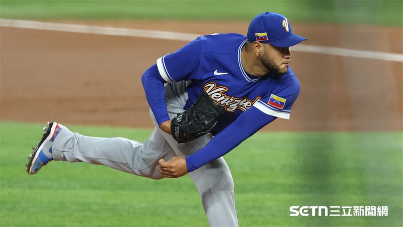 WBC冠軍戰，委內瑞拉隊先發投手羅德里奎茲（Eduardo Rodriguez）。（圖／特派記者劉彥池攝影）