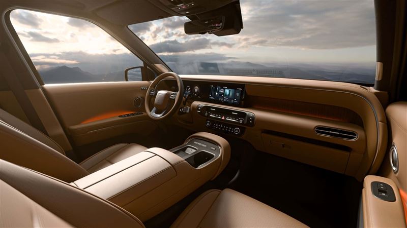 事故疑似是電動座椅收折故障導致。（圖／翻攝Hyundai網站）