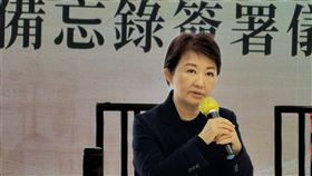盧秀燕訪美交流軍購議題目前在美國訪問的台中市長盧秀燕17日在鄰近華府的馬里蘭州舉行記者會表示，訪美期間交流軍購及關稅等議題。中央社記者侯姿瑩馬里蘭州攝　115年3月18日