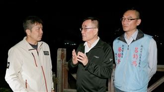 淡江大橋風切聲狂擾民！李四川夜訪提方案