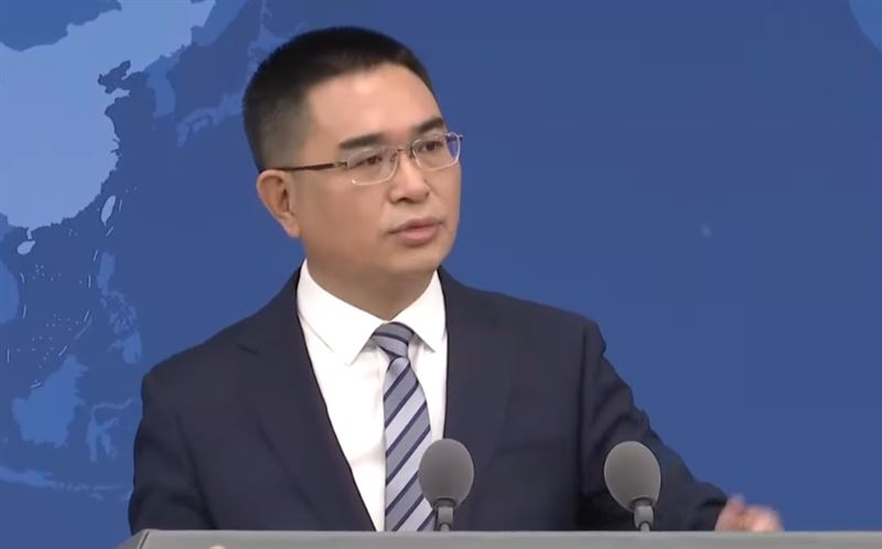 國台辦發言人陳斌華今（18）日主持例行記者會。（圖／翻攝畫面）