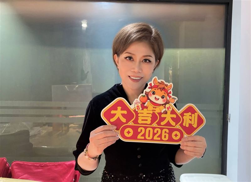 知名女作家小彤努力抗癌。（圖／翻攝自兩性作家小彤臉書）