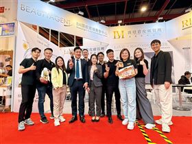 美業創業潮來了！露琺意加盟展4天簽50店，日本羅蘭RBL跨海力挺。（圖／業者提供）