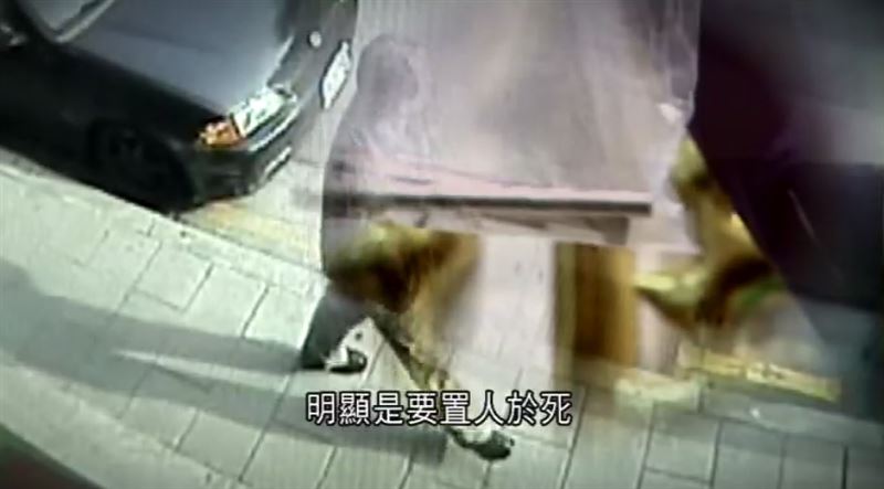 內湖女老師命案，吳敏誠誤殺「槍枝走火劇本」破功，鑑識專家謝松善站上法庭4小時，用科學證據打臉吳敏誠，「他根本就是蓄意殺人」。（圖／三立新聞資料照）