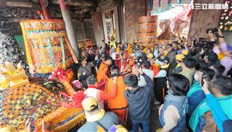 （彰化南瑤宮媽祖入火安座盛況／寶島神很大提供） 