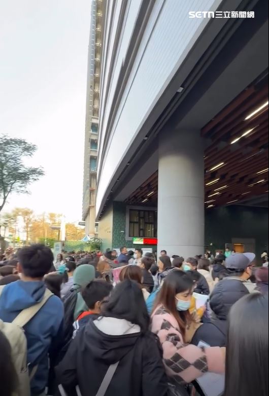 今年延平中學與南山中學國一新生甄選同樣落在3月14日，兩校正面對撞分食考生。（圖／讀者提供）