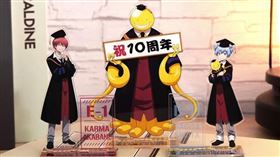 威秀首賣暗殺教室角色壓克力牌。（圖／木棉花提供）