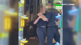 情侶吵架打1800，獨家。