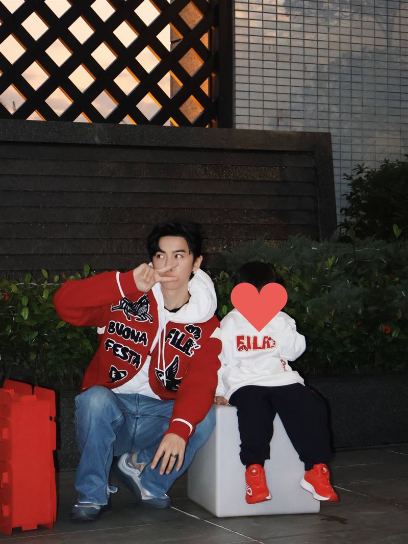 唐禹哲護子心切，罕見動怒開嗆幼兒園家長。（圖／翻攝自唐禹哲臉書）