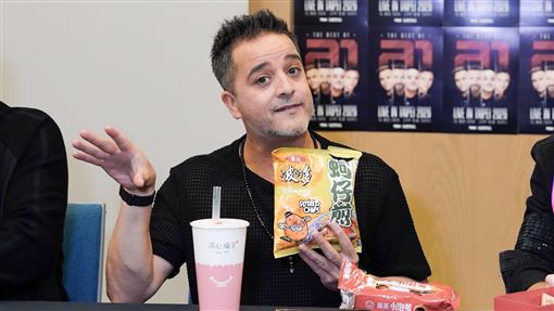 獨家／a1優格男孩最愛泡芙　他必吃蚵仔煎