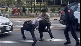 車手,生基塔位,桃園,投資,詐騙（圖／翻攝自《內壢大小事》臉書）