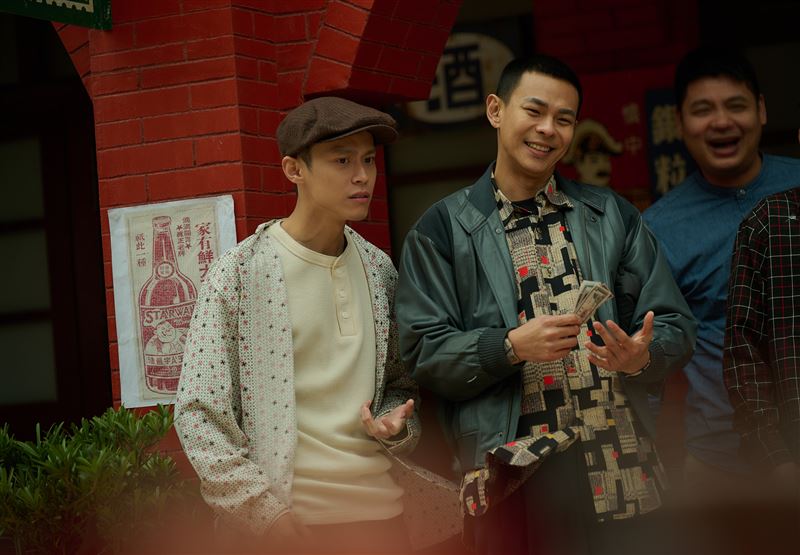 孫綻（右）和黃雋智接下來還有許多對手戲。（圖／台視提供）