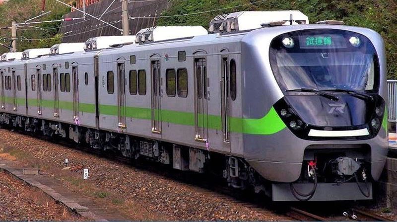 員工竟持刀想砍領班！台鐵怒：將嚴厲處分