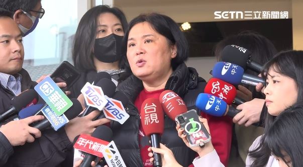 陳玉珍稱，委員辦公室徵才沒有寫出待遇或是哪個辦公室「蠻普遍的啊」（圖／翻攝畫面）