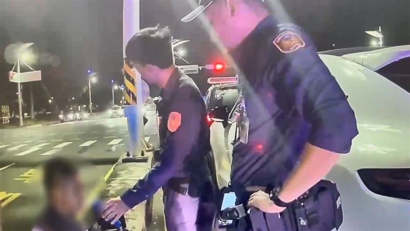 最後警方發現高男不但酒測值超標，還無照駕駛。（圖／翻攝畫面）