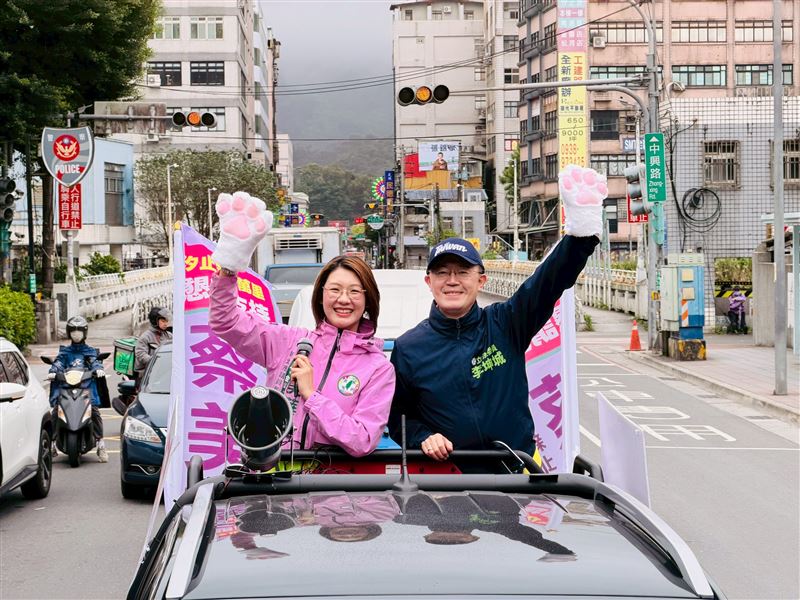 呼籲汐金萬鄉親挺美的！蔡美華衝刺初選車掃 李坤城讚：具備前瞻與接地氣的實戰力