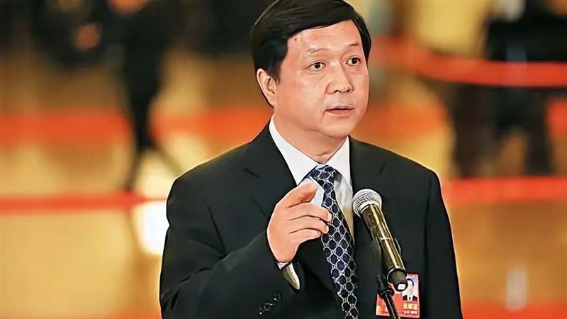 楊偉出事了？殲20總設計師突遭全網除名