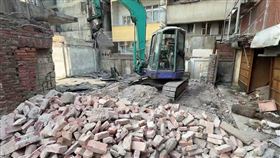 百年，護國山台中寺，否決保留古蹟，突襲，被剷平，遺跡建物變瓦礫(圖／翻攝畫面)