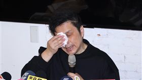 洪誠陽現場哽咽。（圖／記者鄭孟晃攝影）