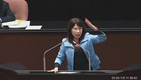 陳昭姿嗆說有本事宣布一邊一國，結果聽到綠委喊一邊一國又爆氣，轉頭找韓國瑜要求時間暫停（圖／翻攝畫面）