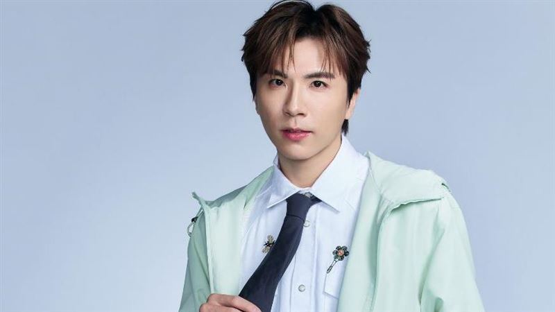 吳承恩退出男團單飛！被酸選秀蟑螂回應了