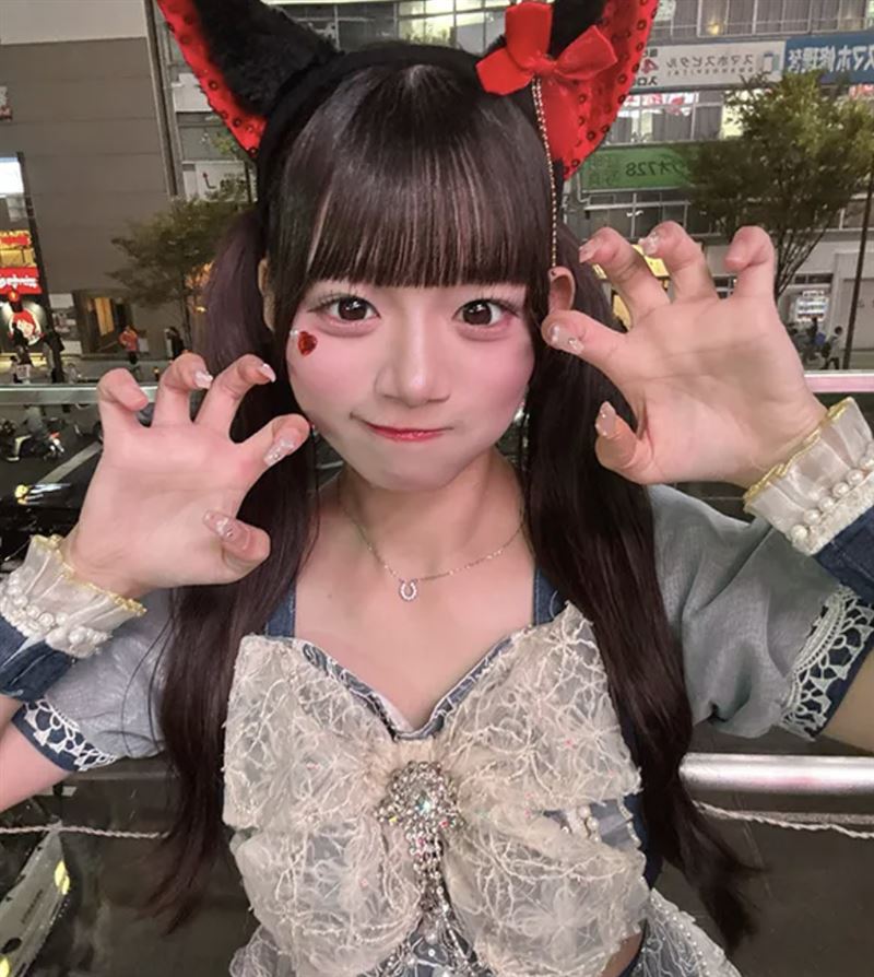 W. DoubleV成員Noa近日爆出私下與粉絲約會。（圖／翻攝自X）