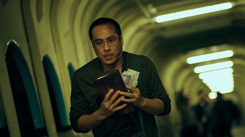 莊凱勛演到入魔「啃地肉舔湯汁」像野狗