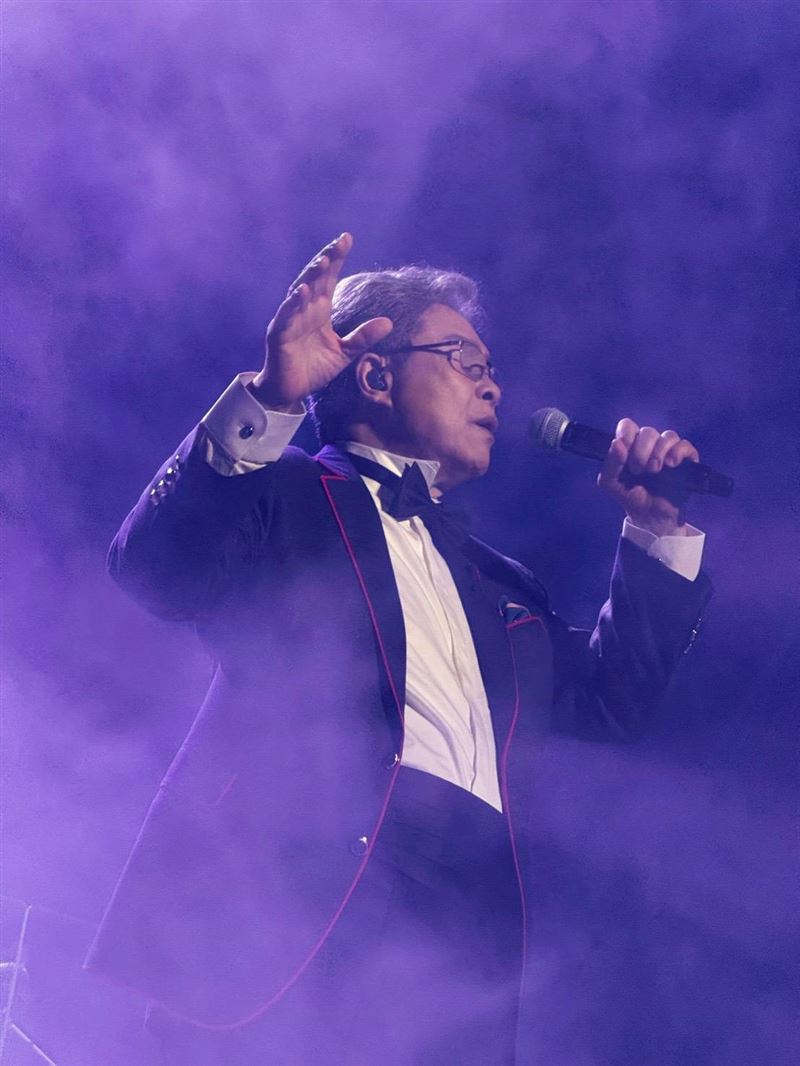 楊烈在台中開唱。(圖/印太戰略智庫提供)