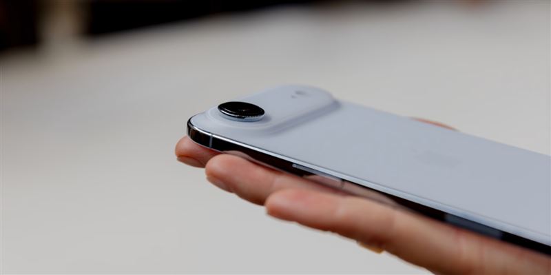 傑昇通信iPhone Air (1TB) 現省近八千，購機再送配件金