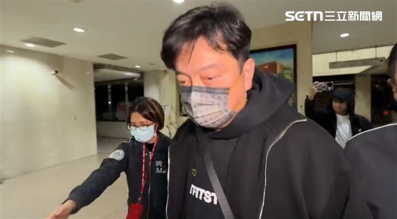 涉貪移送北檢!議員李傅中武面對媒體沉默