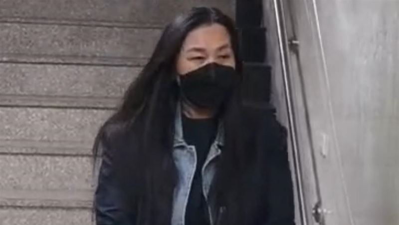 林金俐以300萬元交保。（圖／翻攝畫面）