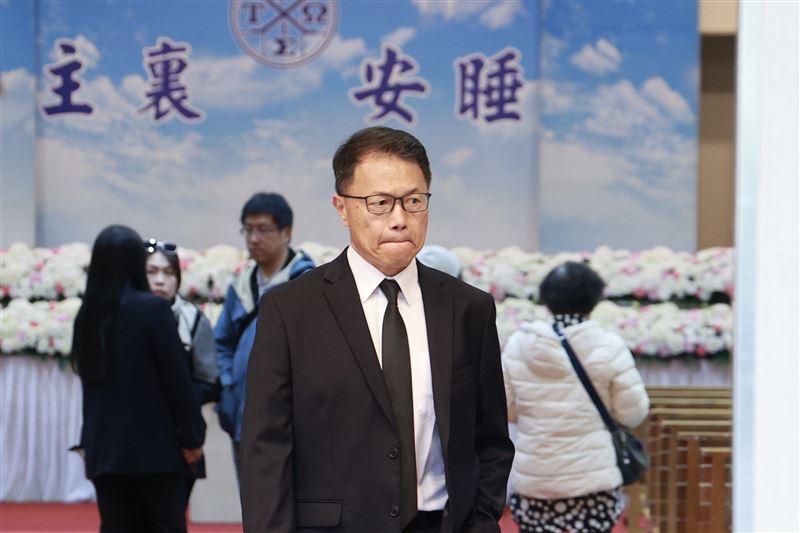 梅聖旻現場受訪。(圖/記者鄭孟晃攝影)