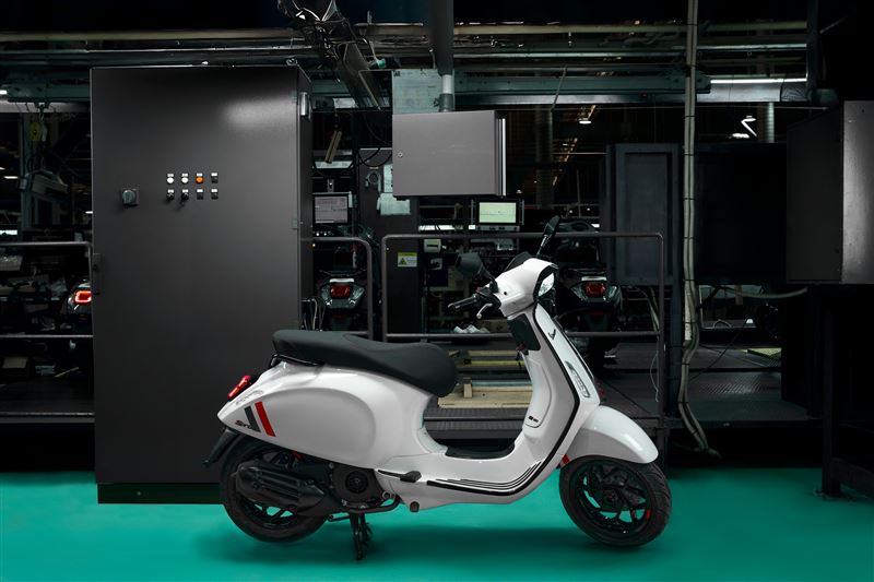 入主各月主打車款，即可抽10,000元SOGO 即享券。（圖／Vespa提供）